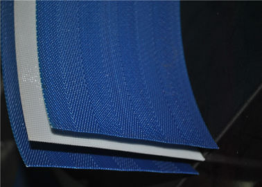 Cinghia 100% della maglia del poliestere di resistenza all'usura per il lavaggio della cartapesta