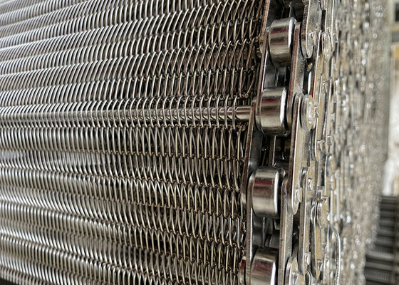 Un buon prezzo. Cintura trasportatrice di filo in acciaio inossidabile di lucidatura Larghezza piana 100 mm-3000 mm in linea