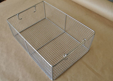 Un buon prezzo. canestri di sterilizzazione di disinfezione del canestro dell'acciaio inossidabile di 45*25*7cm per il bisturi in linea