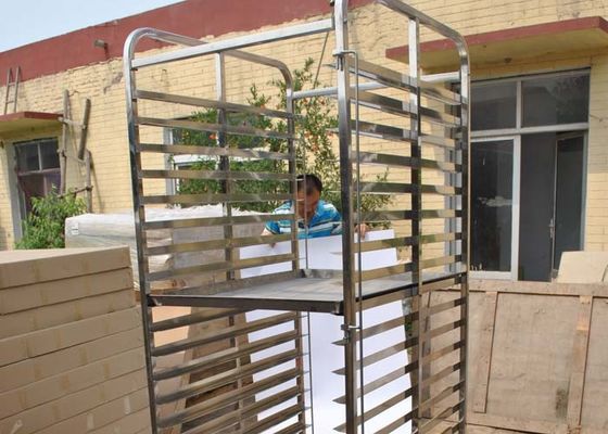 Un buon prezzo. Carrello resistente alla corrosione del vassoio dell'acciaio inossidabile 201 304 per il forno in linea