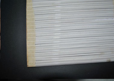 Un buon prezzo. Maglia a spirale 100% del poliestere di rendimento elevato 0.5-1.1mm per industria della carta in linea