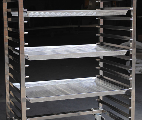Un buon prezzo. Carrello personalizzabile dello scaffale di acciaio inossidabile con la larghezza della ruota & il numero degli scaffali in linea