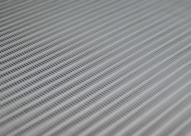 Un buon prezzo. Grande collegamento 4070 di spirale del tessuto di maglia del poliestere del ciclo 100 per l'elaborazione della roba di alimento in linea