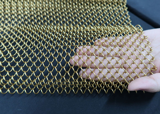 Un buon prezzo. Catena su ordinazione Mesh Curtains Decorative Room Divider di colore 1.44kg/M2 in linea
