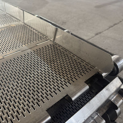 Cintura trasportatrice perforata in acciaio inossidabile resistente al calore per forno a galleria