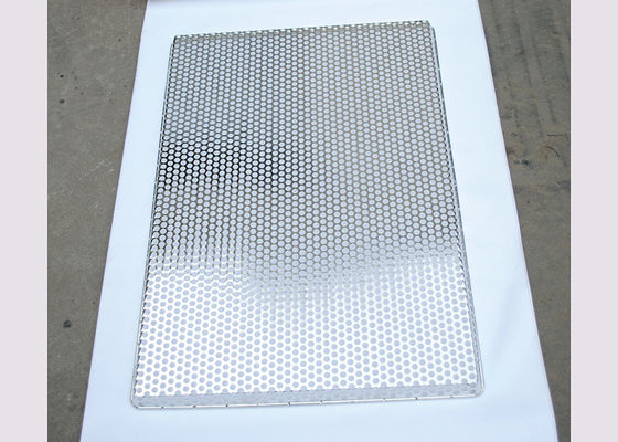 Un buon prezzo. Stainless Steel Perforated Drying Wire Mesh Tray Production Type Disinfection Basket Per Capacità di Portamento Di 10-100kg in linea