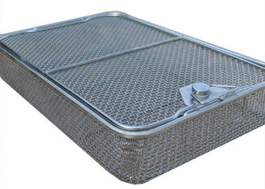 Un buon prezzo. dimensione medica del foro della rete metallica dell'acciaio inossidabile dei canestri di sterilizzazione di 45*34cm 5mm in linea