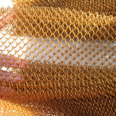 Un buon prezzo. Rete metallica decorativa a forma di diamante in linea