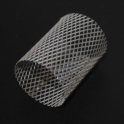 Un buon prezzo. cavo in espansione Mesh Filter di acciaio inossidabile FDA di 2x3mm in linea